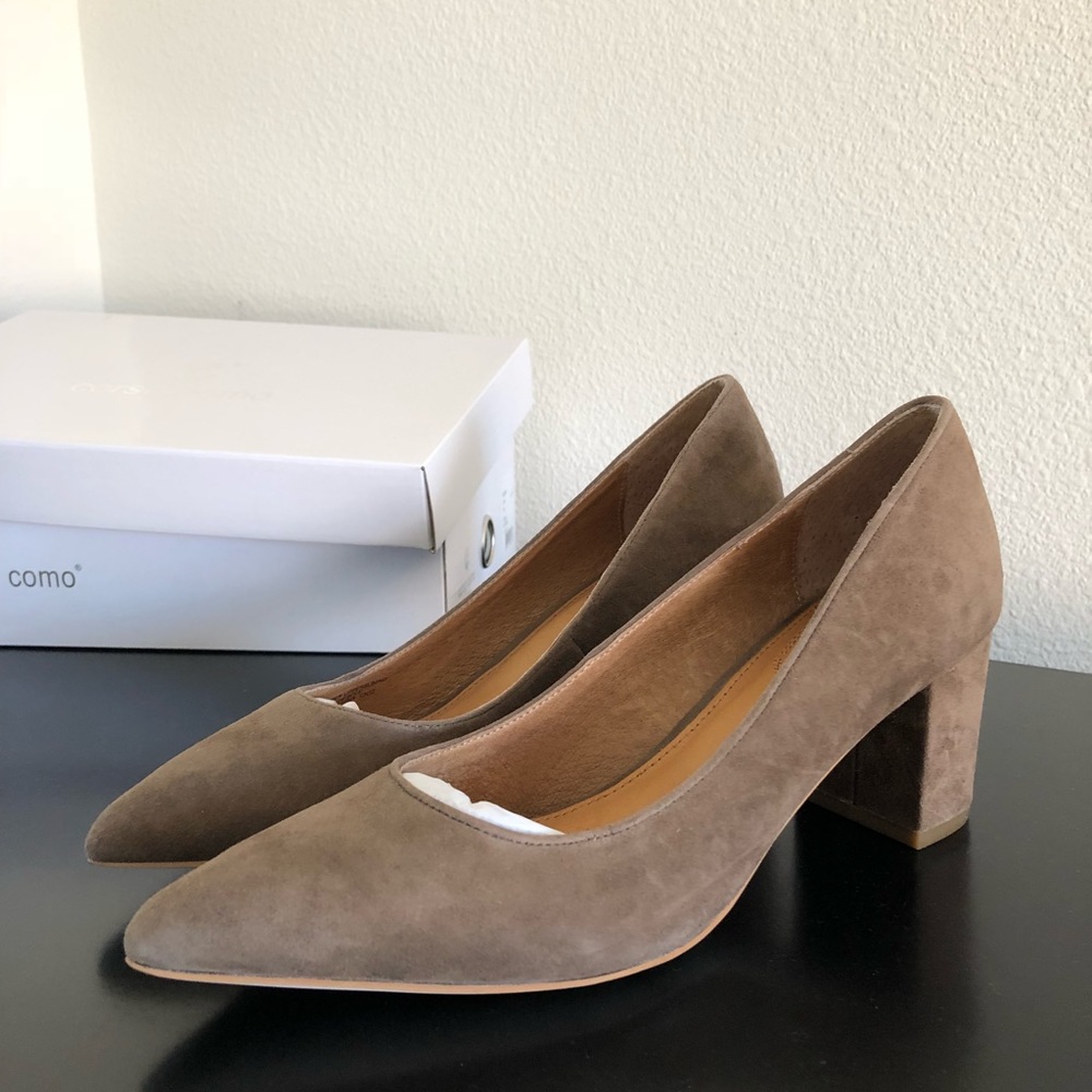 Corso Como ‘Regina’ Pump in Taupe Suede